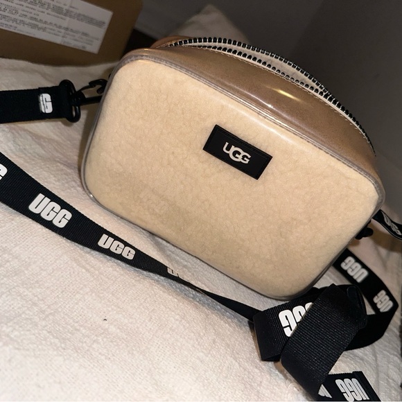 UGG Bags Ugg Janey Ii Clear Sheepskin Crossbody Bag Poshmark
